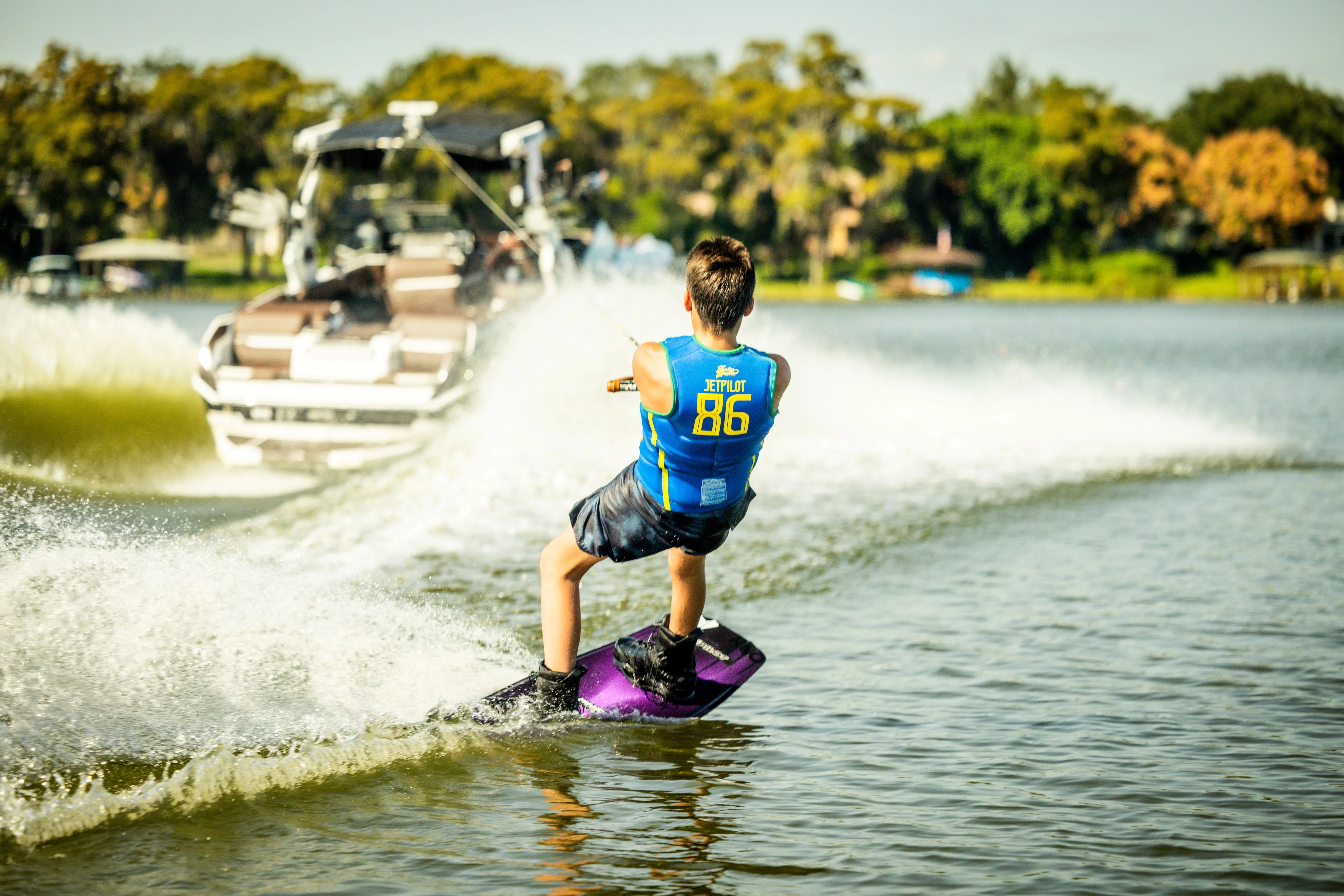 BALLER REVERSIBLE COMP VEST - Image 9
