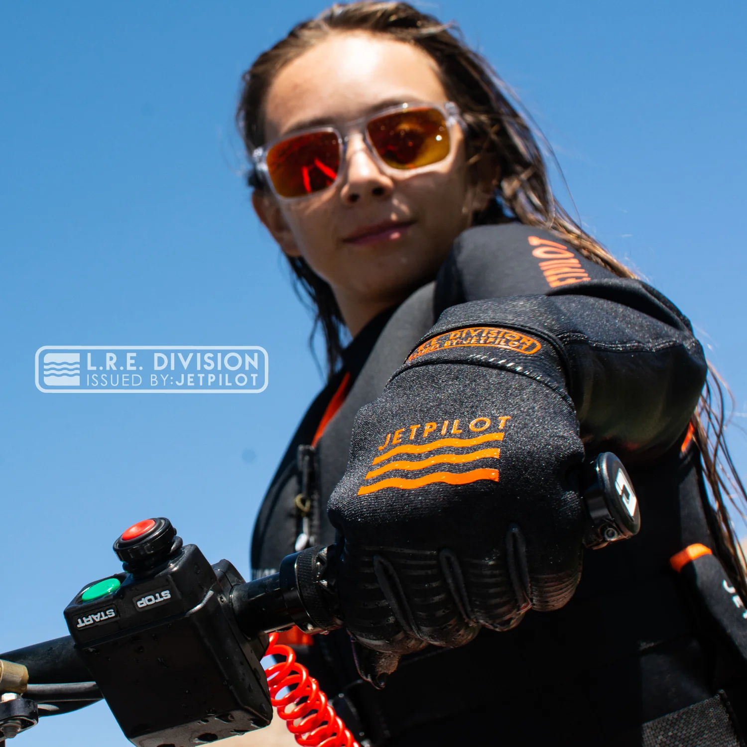 L.R.E. THERMO FULL FINGER GLOVE - Image 9