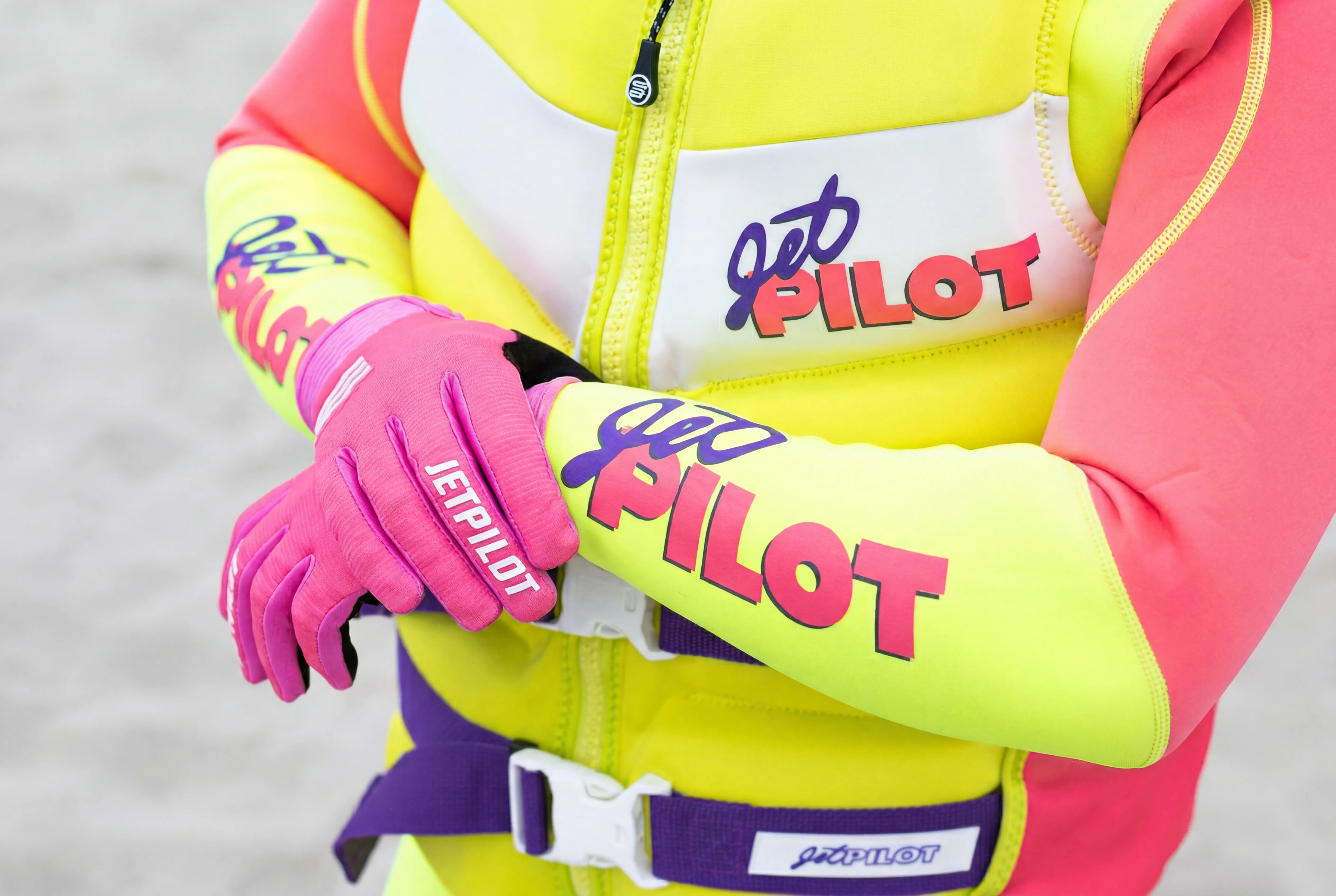Superlite Full Finger Glove - Image 13