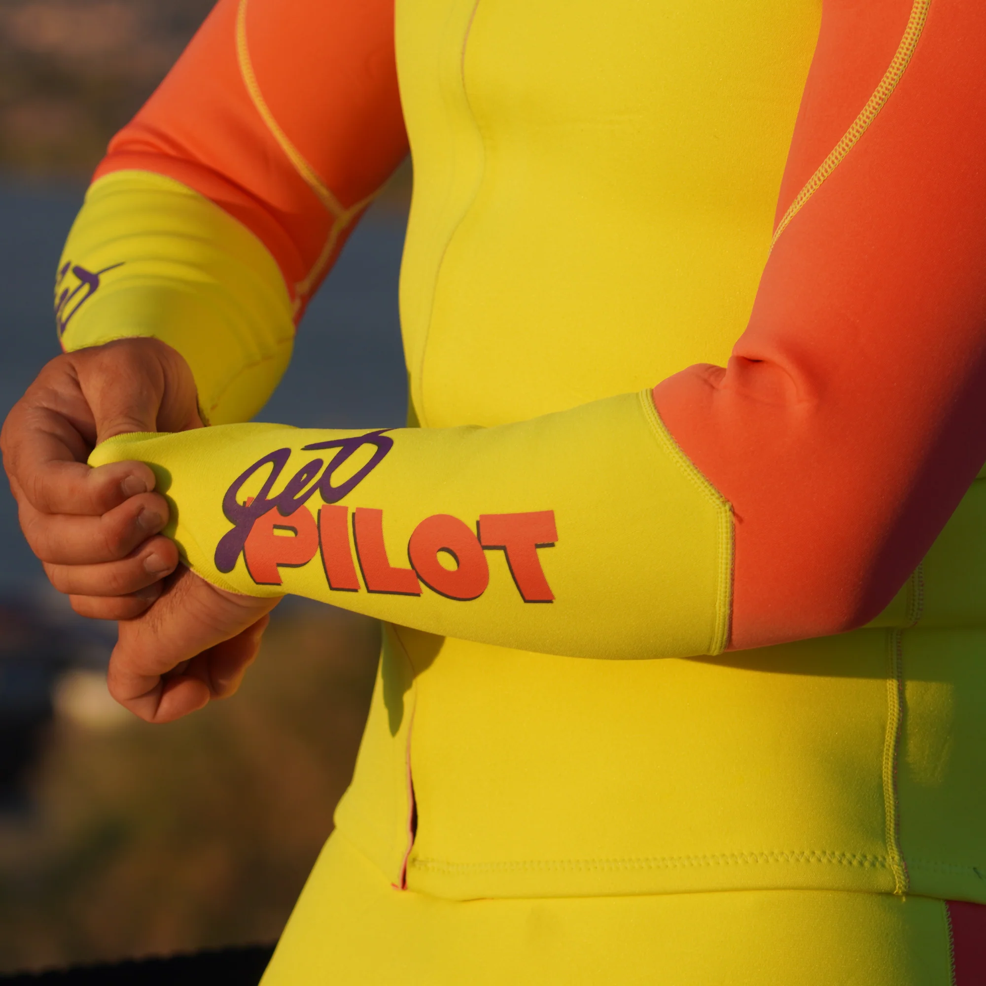 Vintage Class Jacket - Image 10
